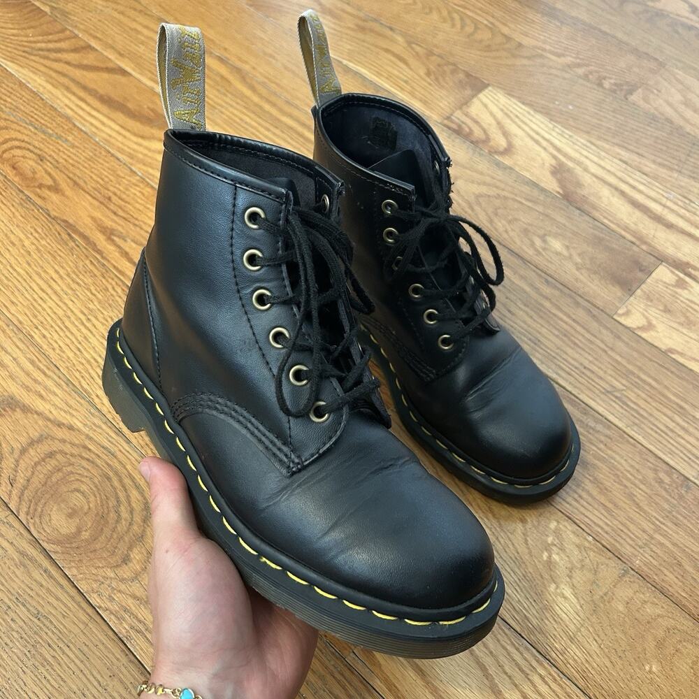 Dr Doc Martens Vegan 101 Felix Black Rub Off Ankle Boots Size 8